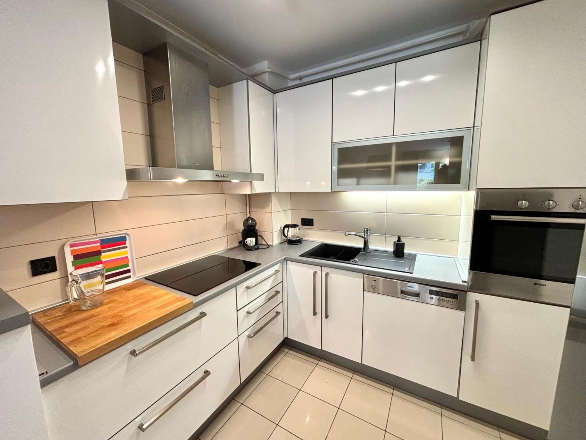 Terrace Bliss Apartment With Free Garage 萨格勒布 外观 照片