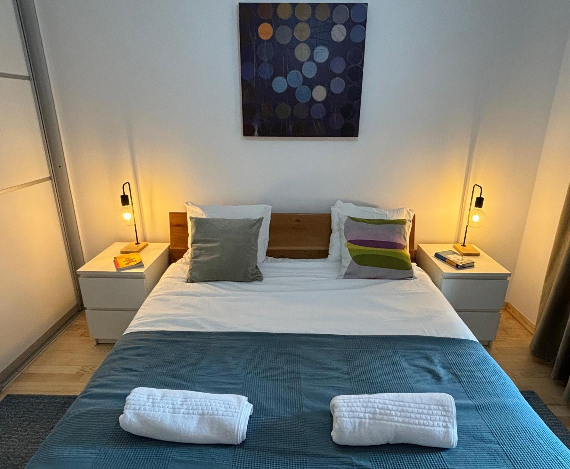 Terrace Bliss Apartment With Free Garage 萨格勒布 外观 照片