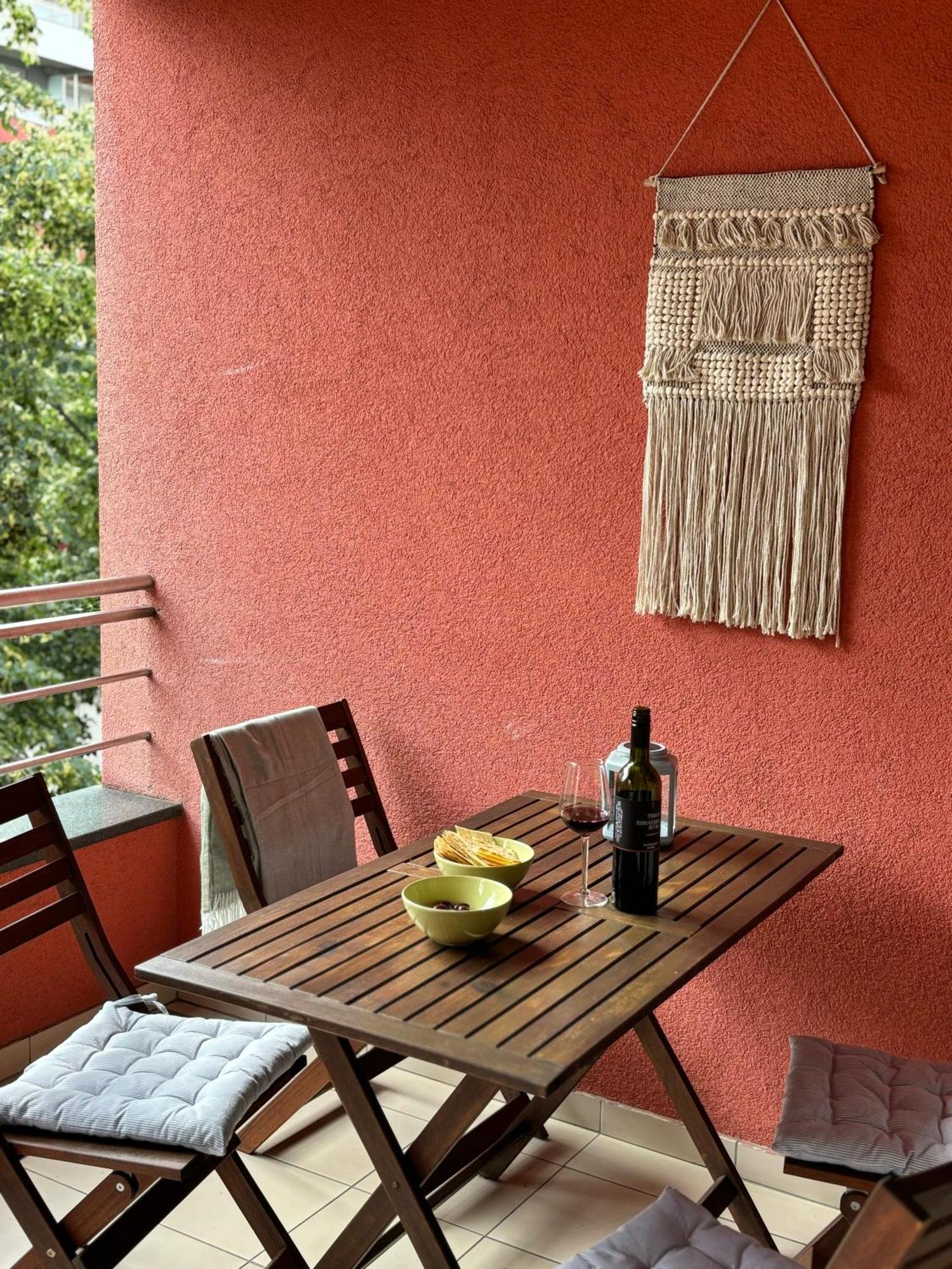 Terrace Bliss Apartment With Free Garage 萨格勒布 外观 照片