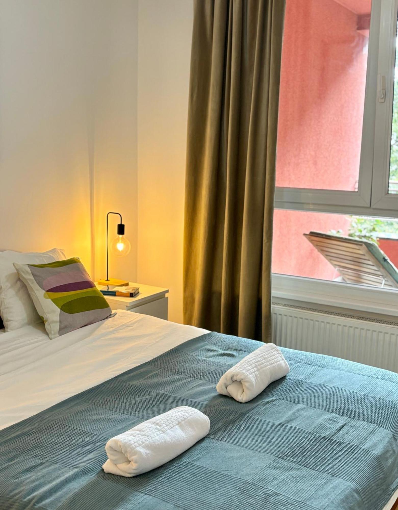 Terrace Bliss Apartment With Free Garage 萨格勒布 外观 照片